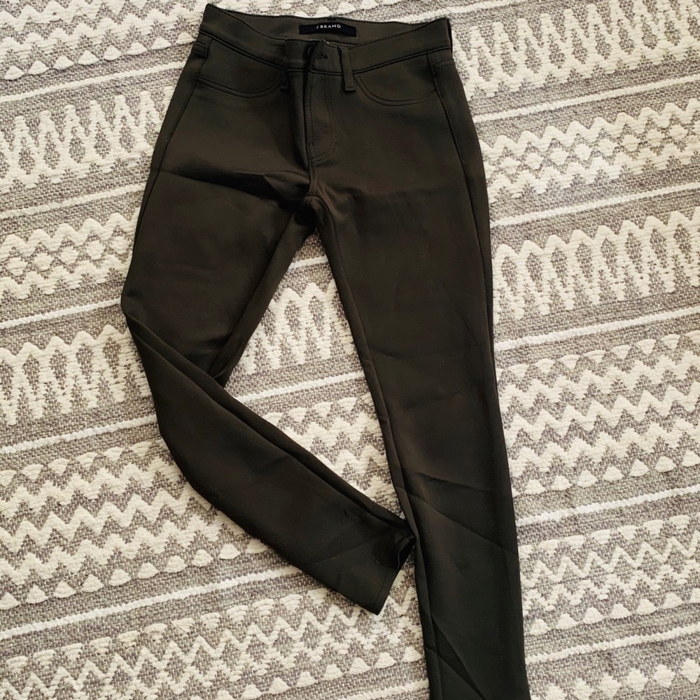 J Brand super skinny olive size 26